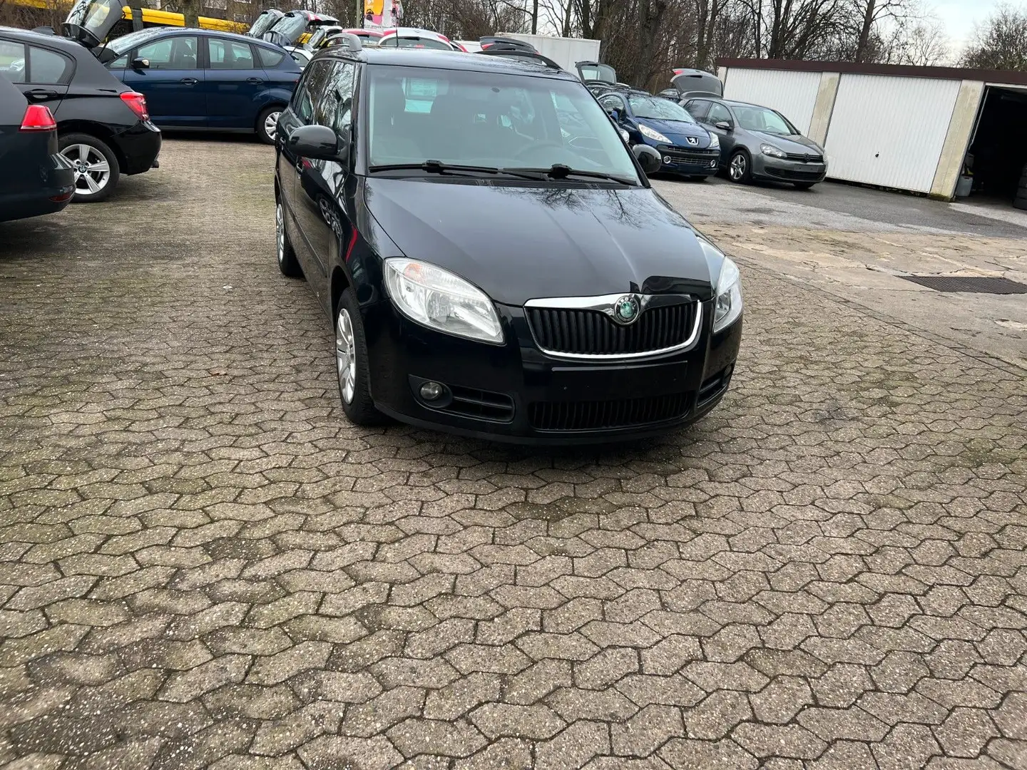 Skoda Fabia 1.4 Combi Ambiente Klima-E Fenster-1.Hand Schwarz - 2