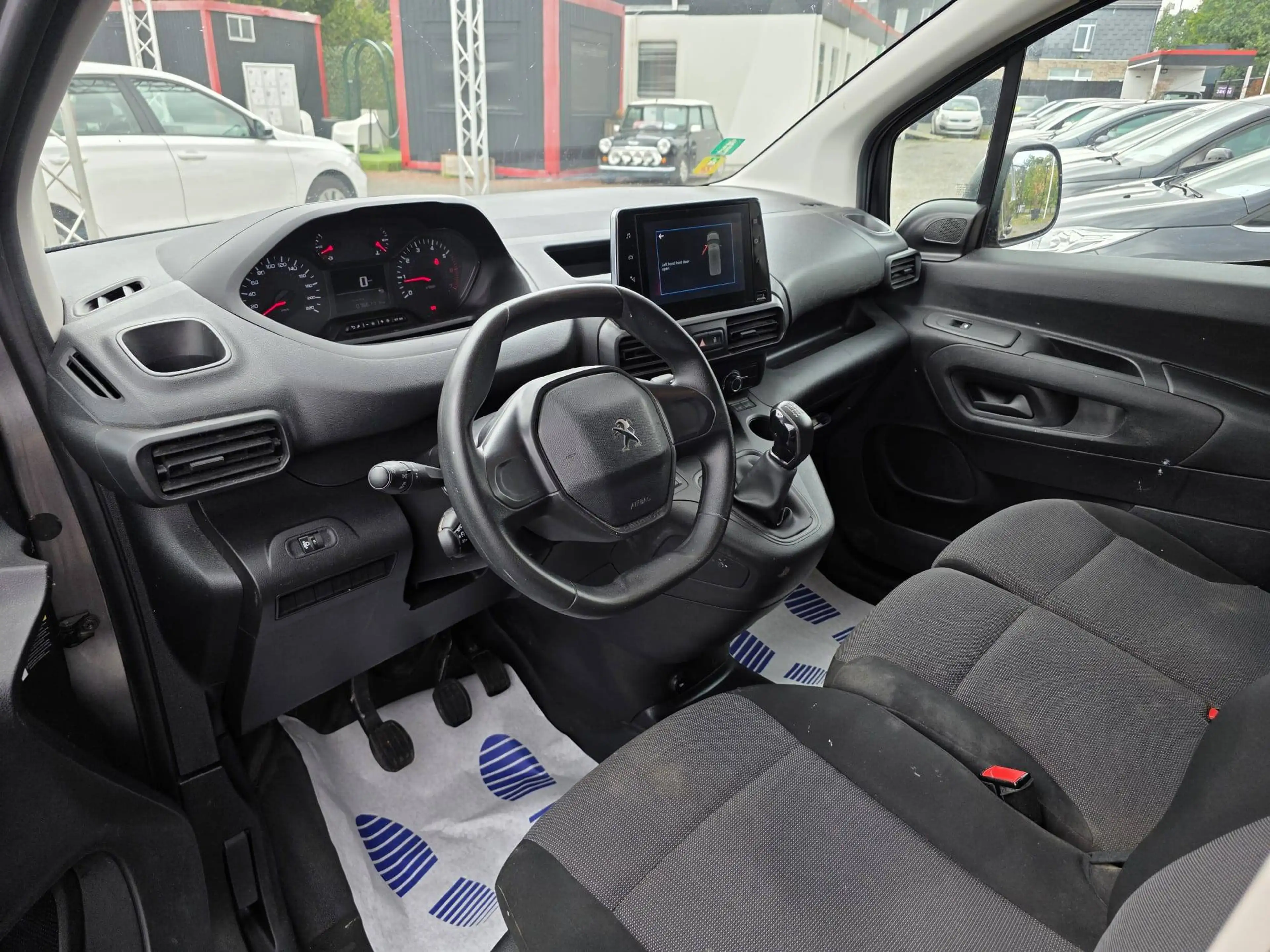 Peugeot Partner 1.5 BlueHDi L2 *TVA DEDUCTIBLE*GARANTIE 12 MOIS — photo 9