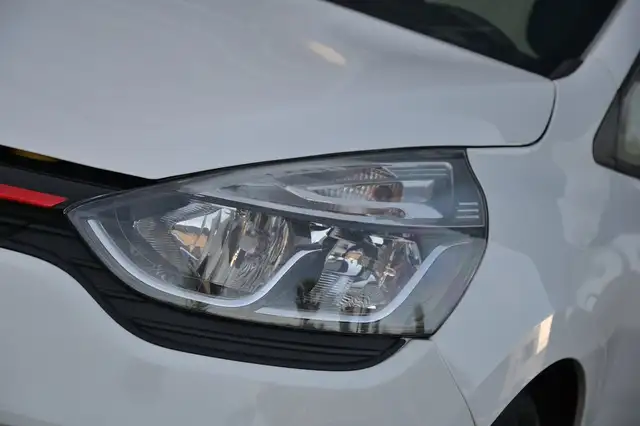 Renault Clio view 5