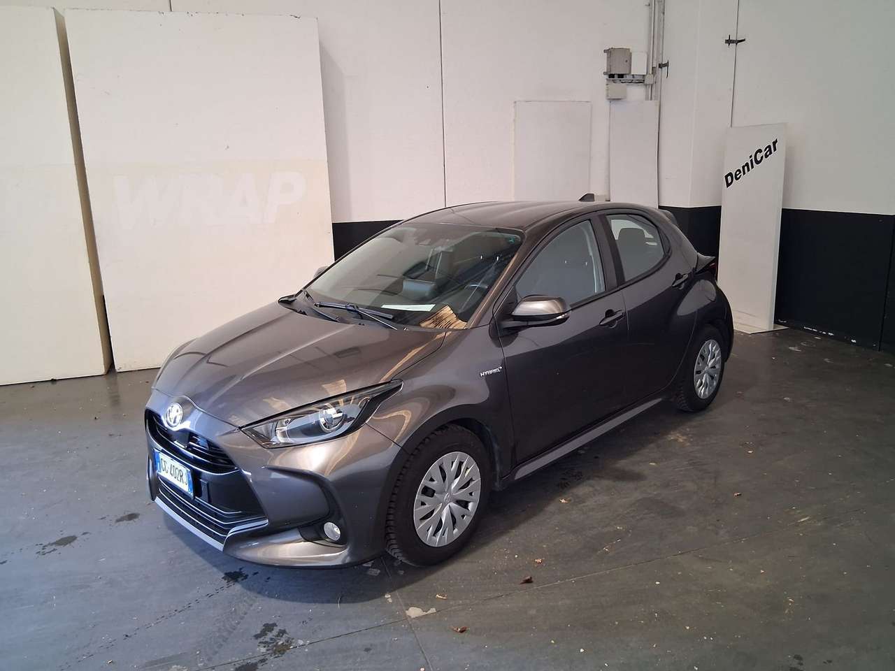 Toyota Yaris Yaris 1.5h Business