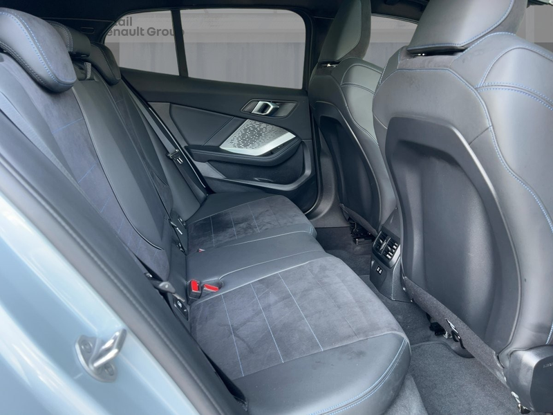 BMW 120 1er - M Sport SHZ Rückfahrkamera PDC KLIMA ZV — photo 9