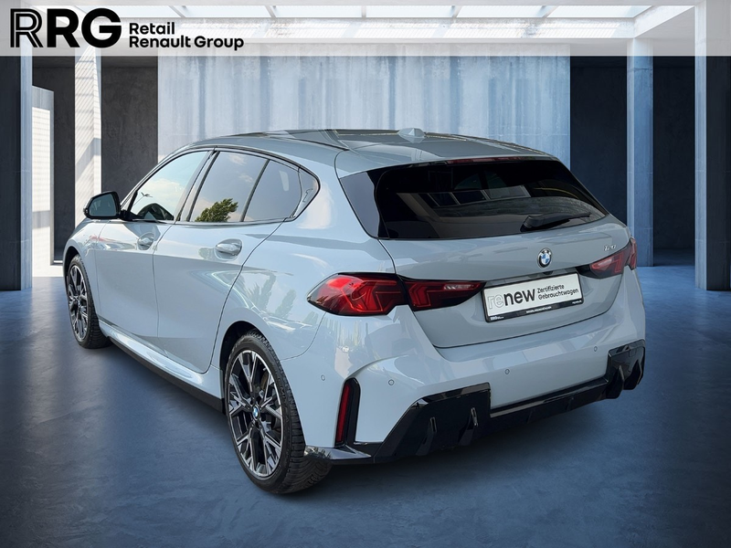 BMW 120 1er - M Sport SHZ Rückfahrkamera PDC KLIMA ZV — photo 4