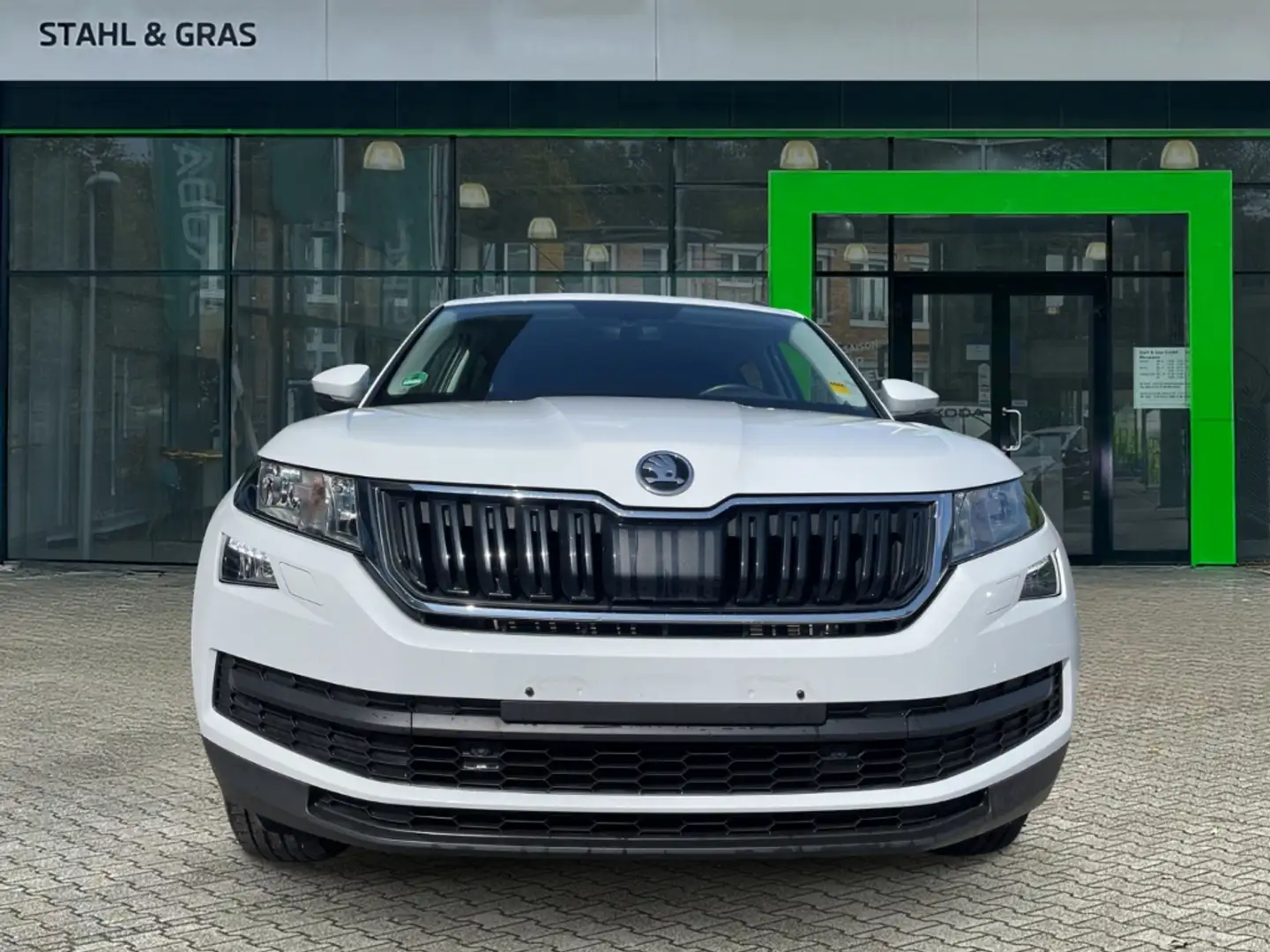 Skoda Kodiaq Ambition 1.5 TSI AHK  El. Heckklappe Apple CarPlay Blanc - 2