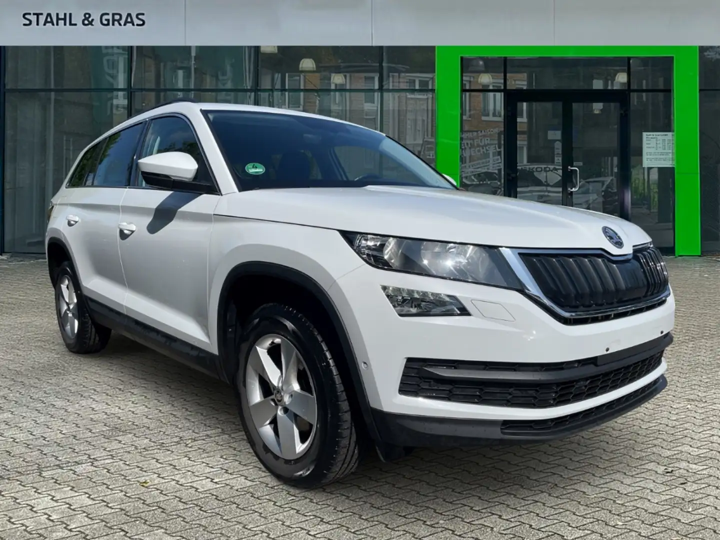 Skoda Kodiaq Ambition 1.5 TSI AHK  El. Heckklappe Apple CarPlay Blanc - 1