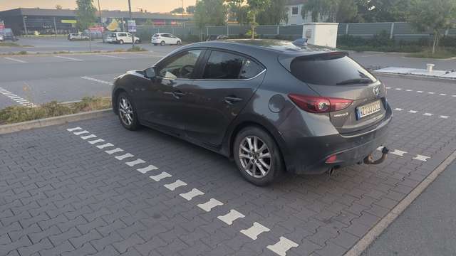 Mazda 3 SKYACTIV-G 120 Center-Line