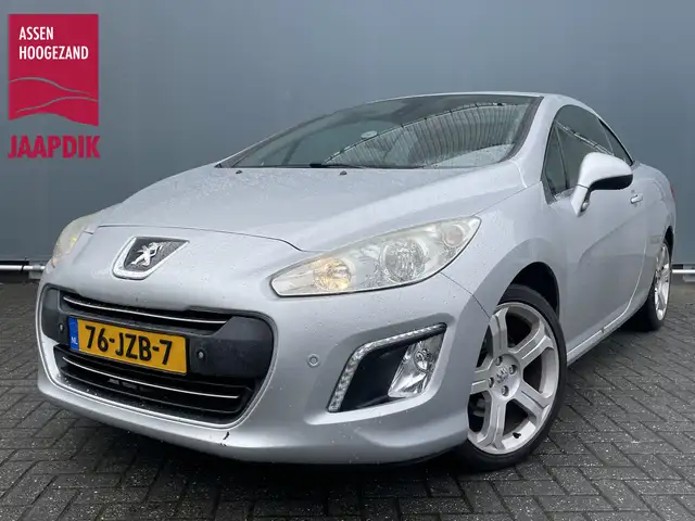 2009 Peugeot 308 in Grey for sale