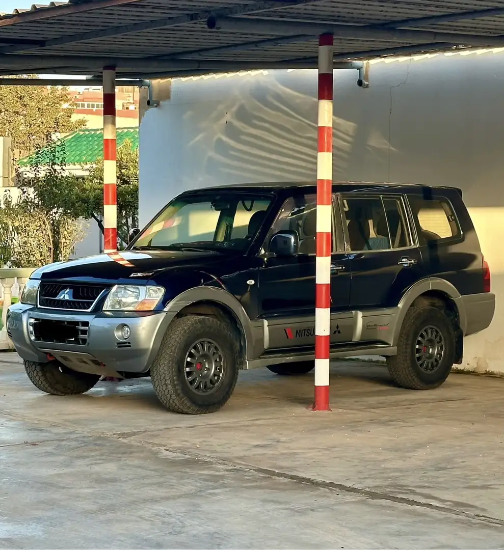 Mitsubishi Montero 3.2 DI-D GLS Kaiteki - 1