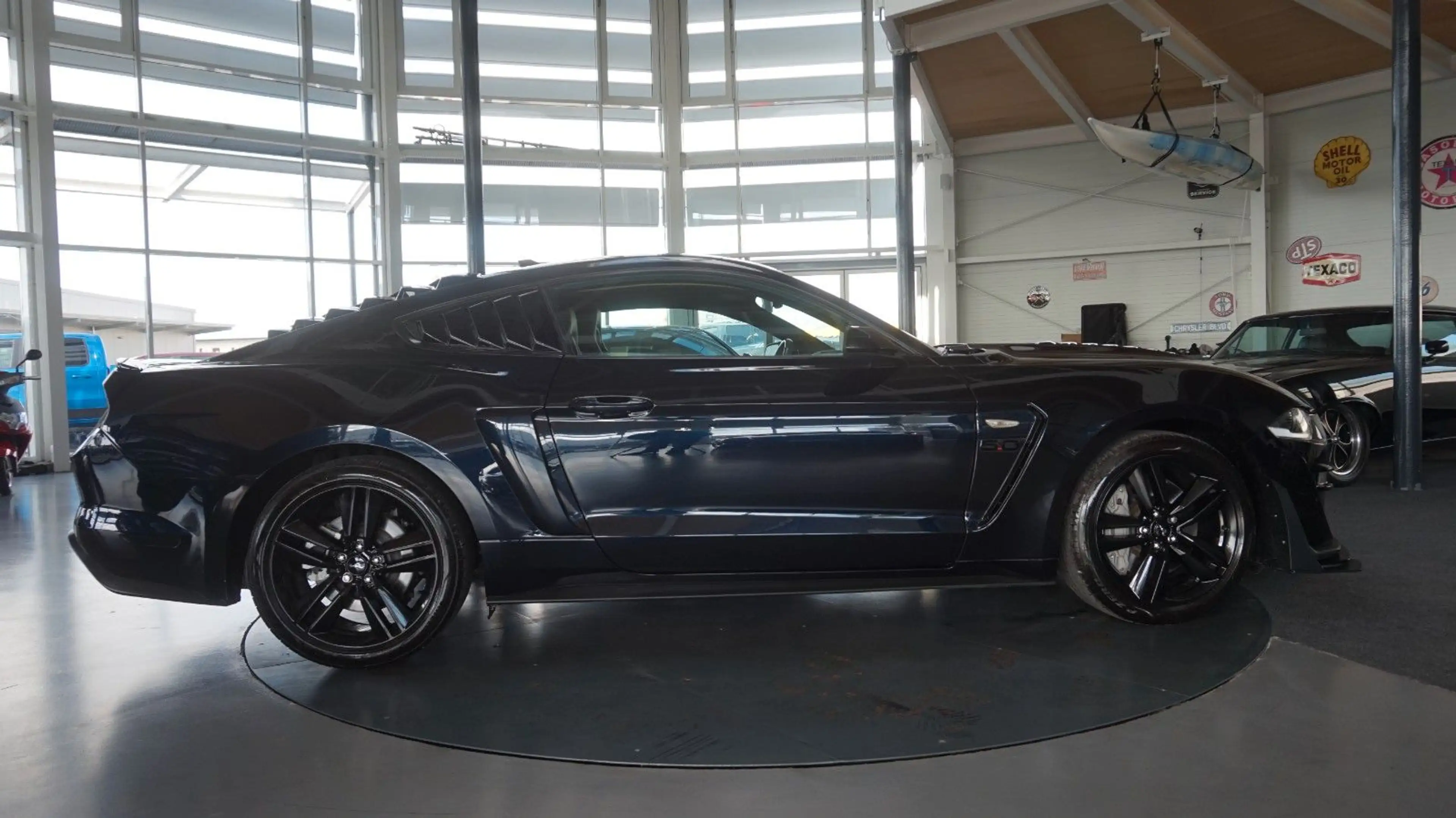 Ford Mustang 5.0  V 8 Shelby GT 500 look*Aut.*Klappen — photo 4