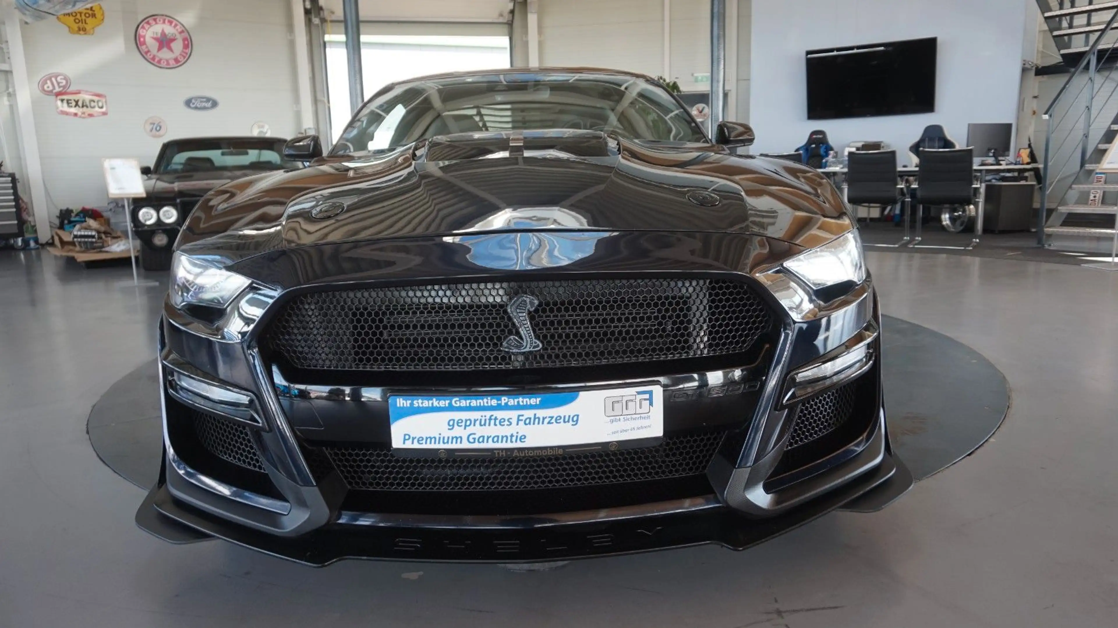 Ford Mustang 5.0  V 8 Shelby GT 500 look*Aut.*Klappen — photo 2