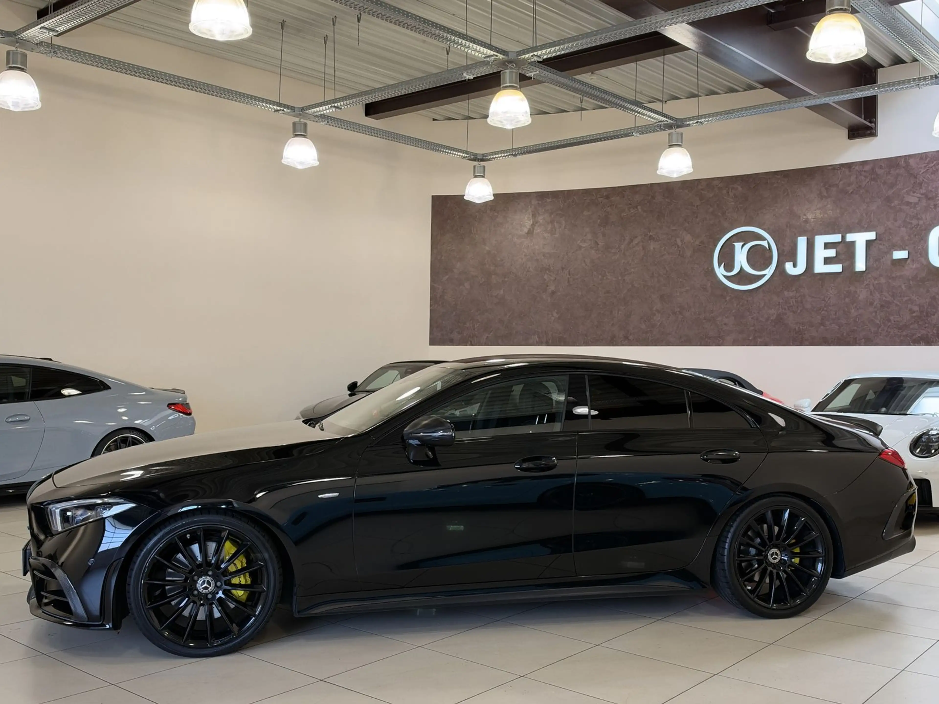 Mercedes-Benz CLS 400 d 4M Edition 1 AMG *Luft-Burmester-STHZ* — photo 3