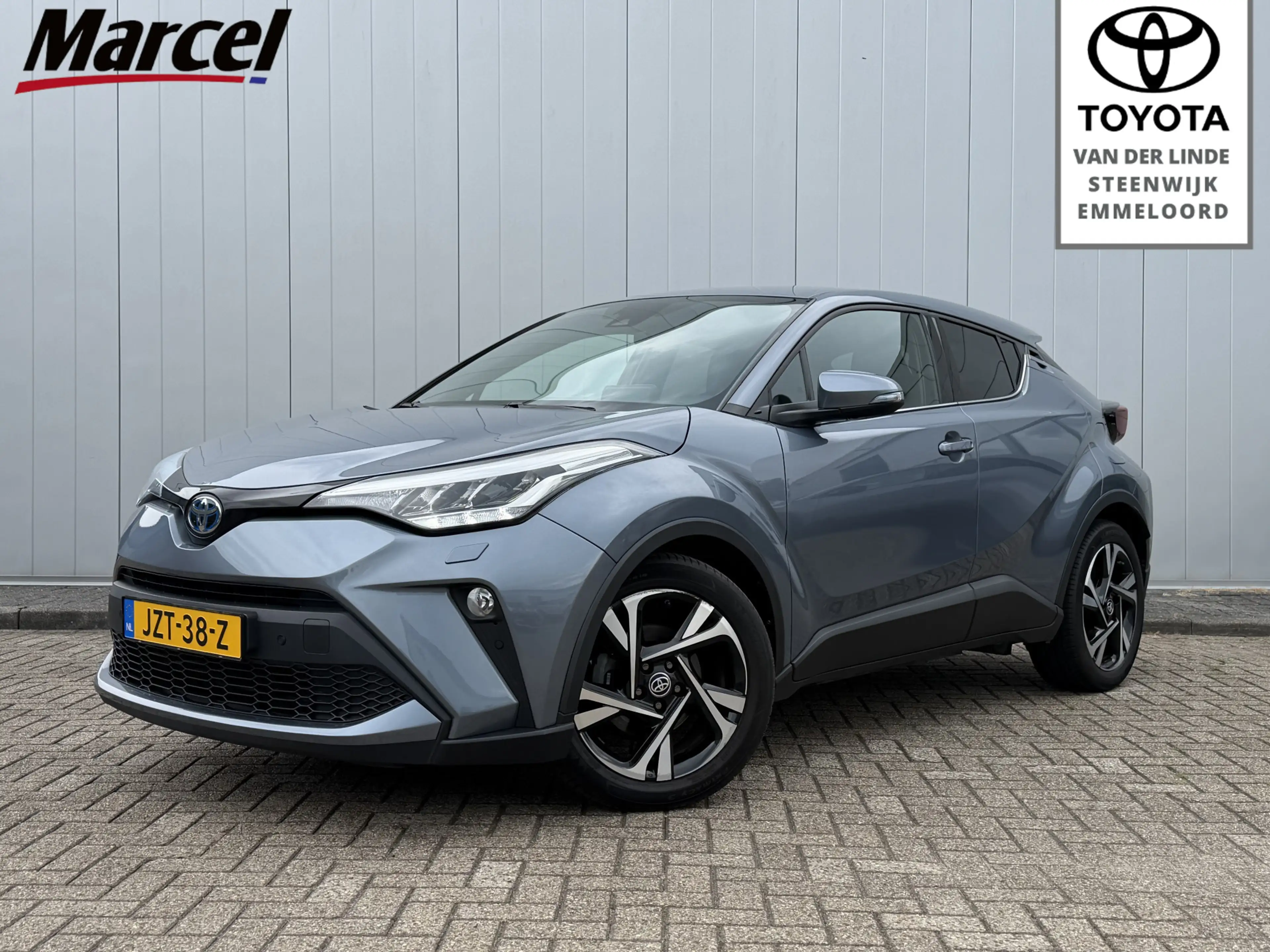 Toyota C-HR 1.8 Hybrid Style Parkeer en Dodehoek Sensoren Stoe