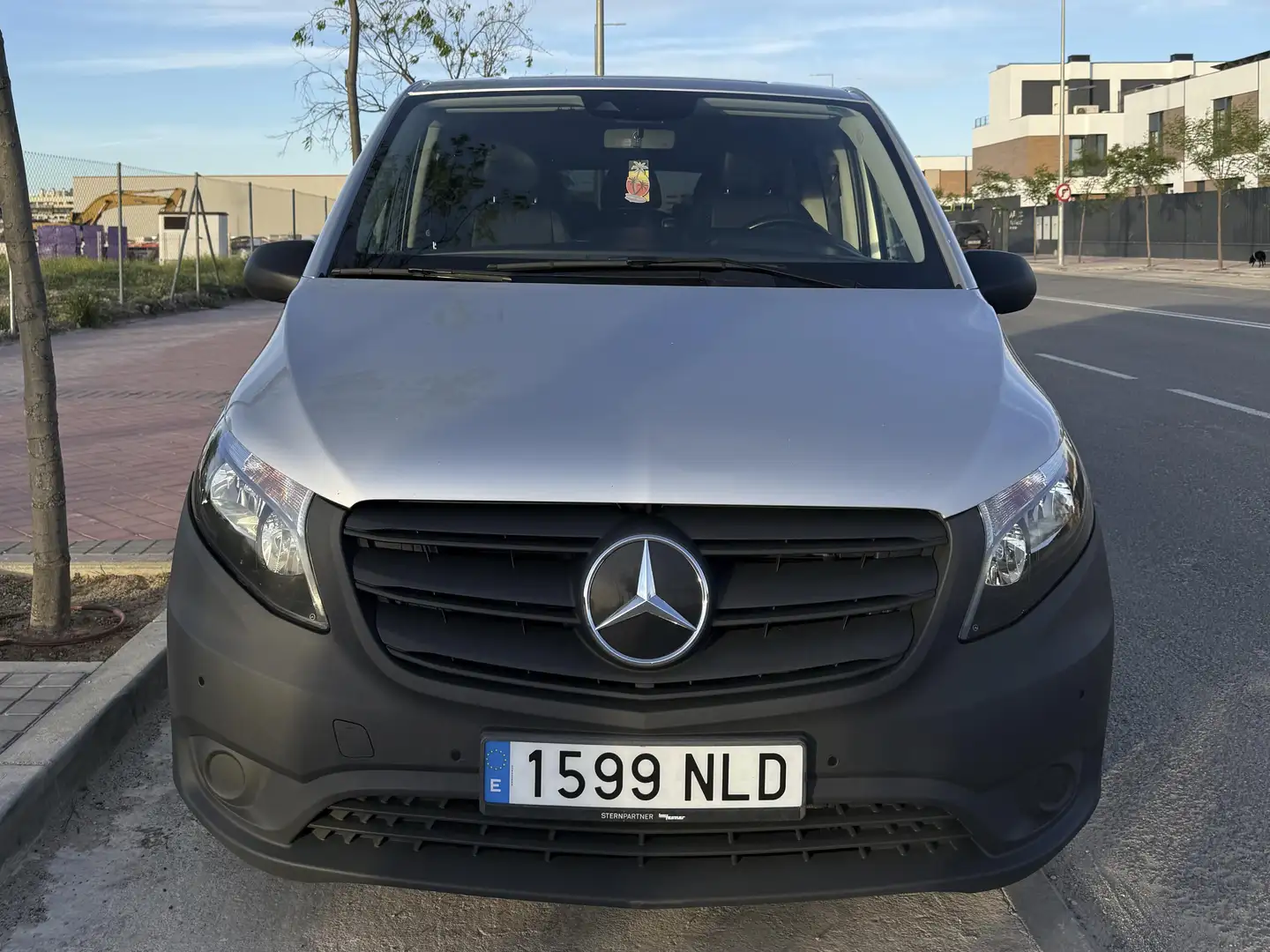 Mercedes-Benz Vito Vito Mixto 114CDI Pro Larga 9G-Tronic Pro Gris - 2