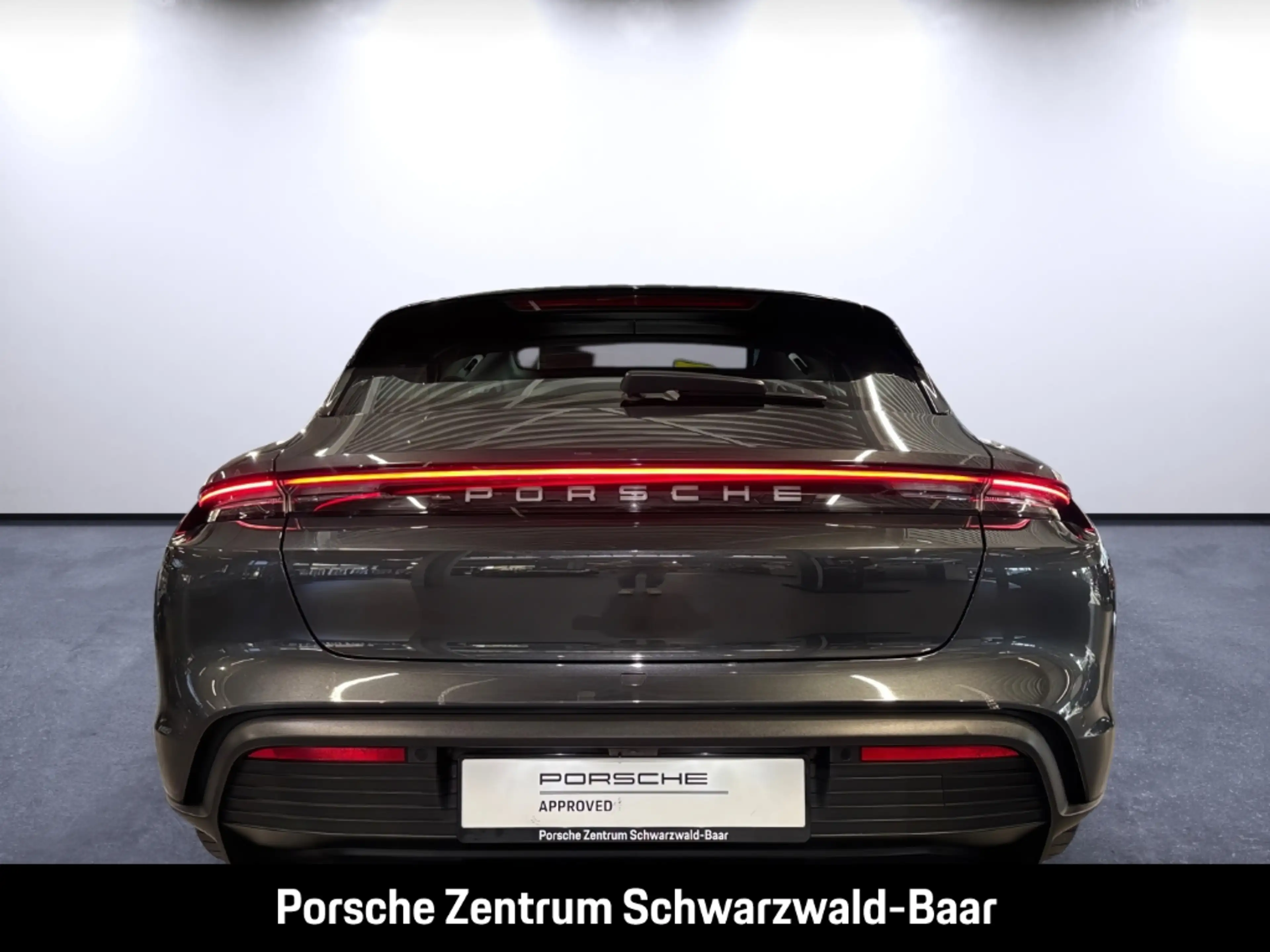 Porsche Taycan Sport Turismo Performancebatterie+ 21Zoll — photo 5