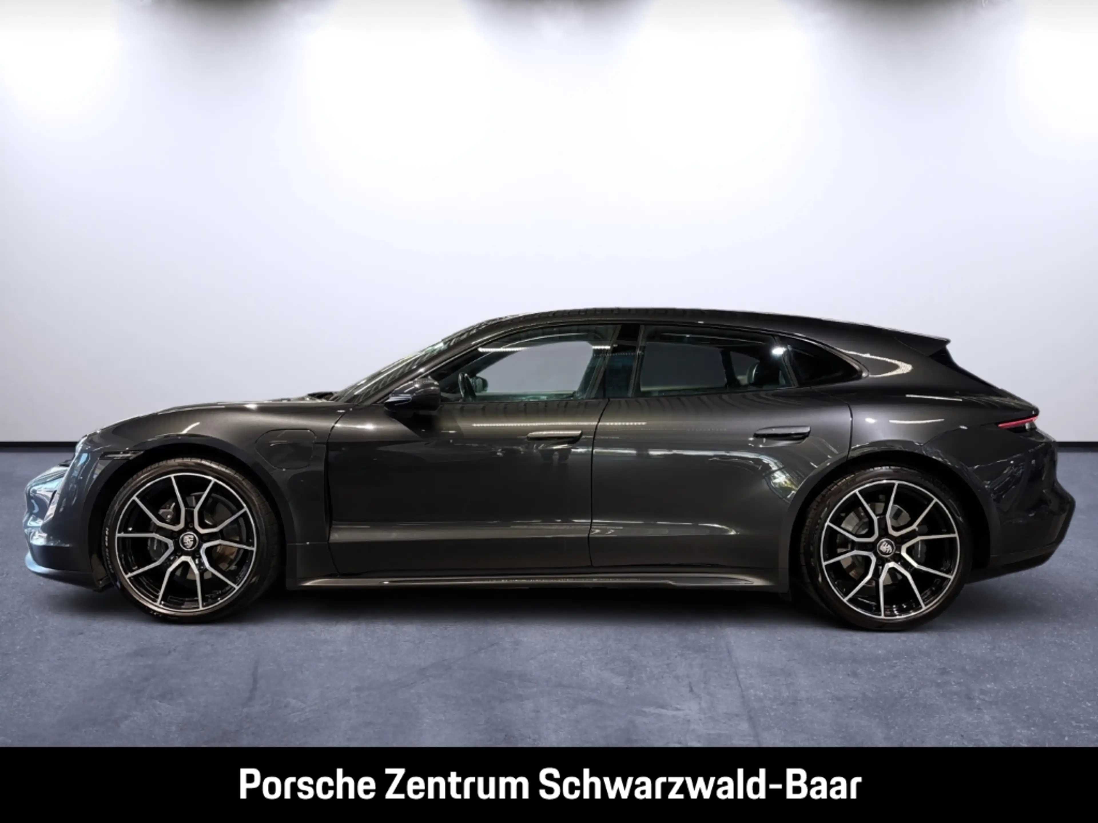 Porsche Taycan Sport Turismo Performancebatterie+ 21Zoll — photo 2