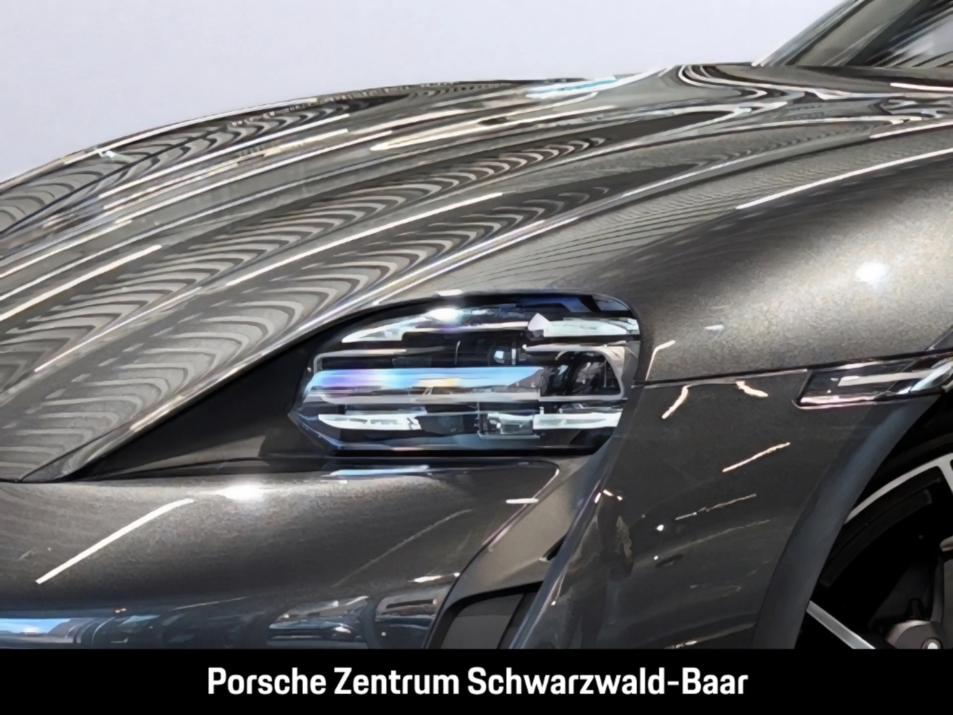 Porsche Taycan Sport Turismo Performancebatterie+ 21Zoll — photo 11