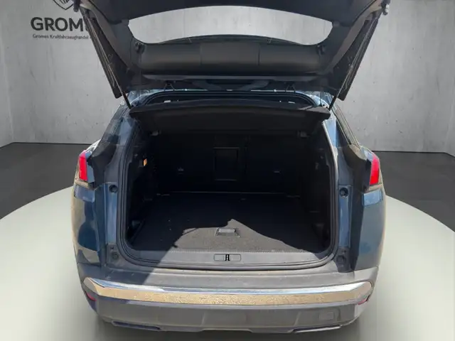 Peugeot 3008 view 7