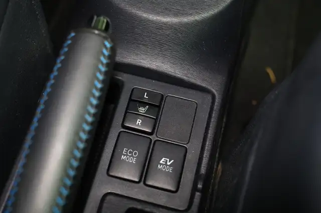 Toyota Yaris view 25