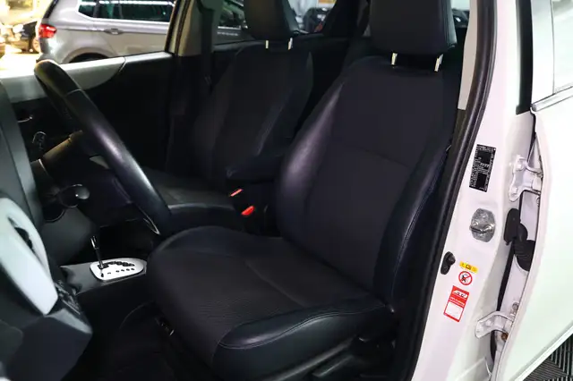 Toyota Yaris view 27