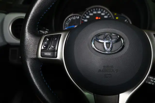 Toyota Yaris view 14