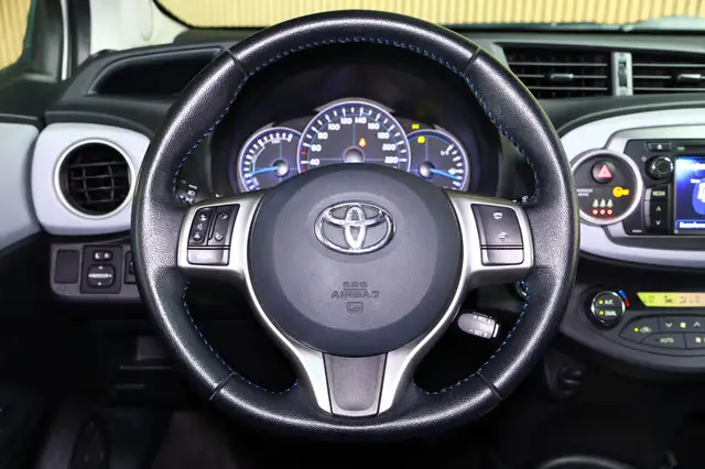 Toyota Yaris view 29