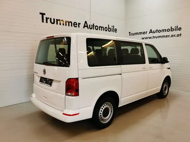 Volkswagen T6.1 Transporter Kombi TDI Ansicht 4