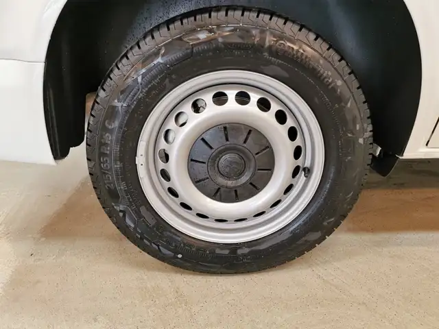 Volkswagen T6.1 Transporter Kombi TDI Ansicht 7