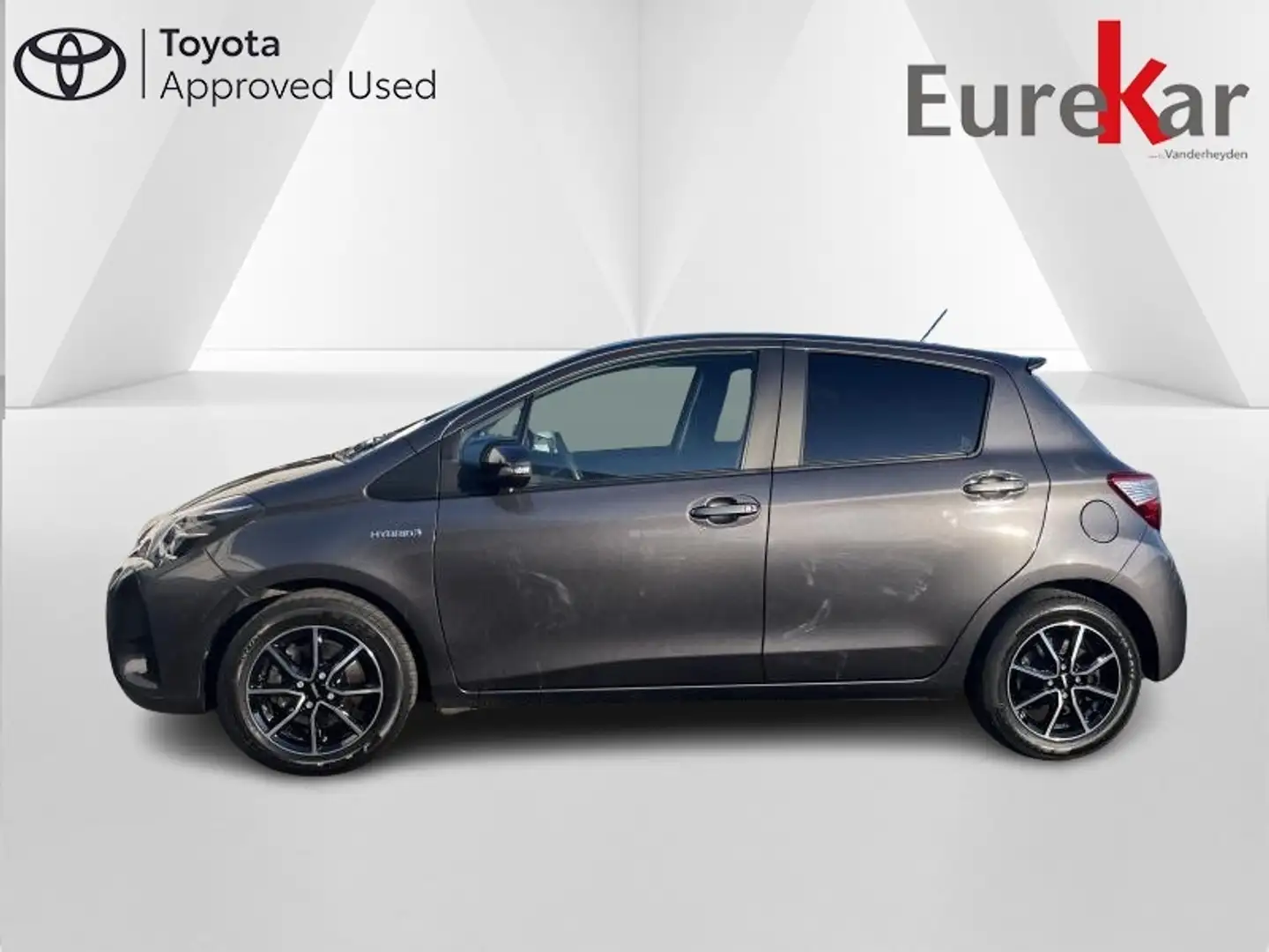 Toyota Yaris 1.5 Hybrid Comfort Grijs - 2