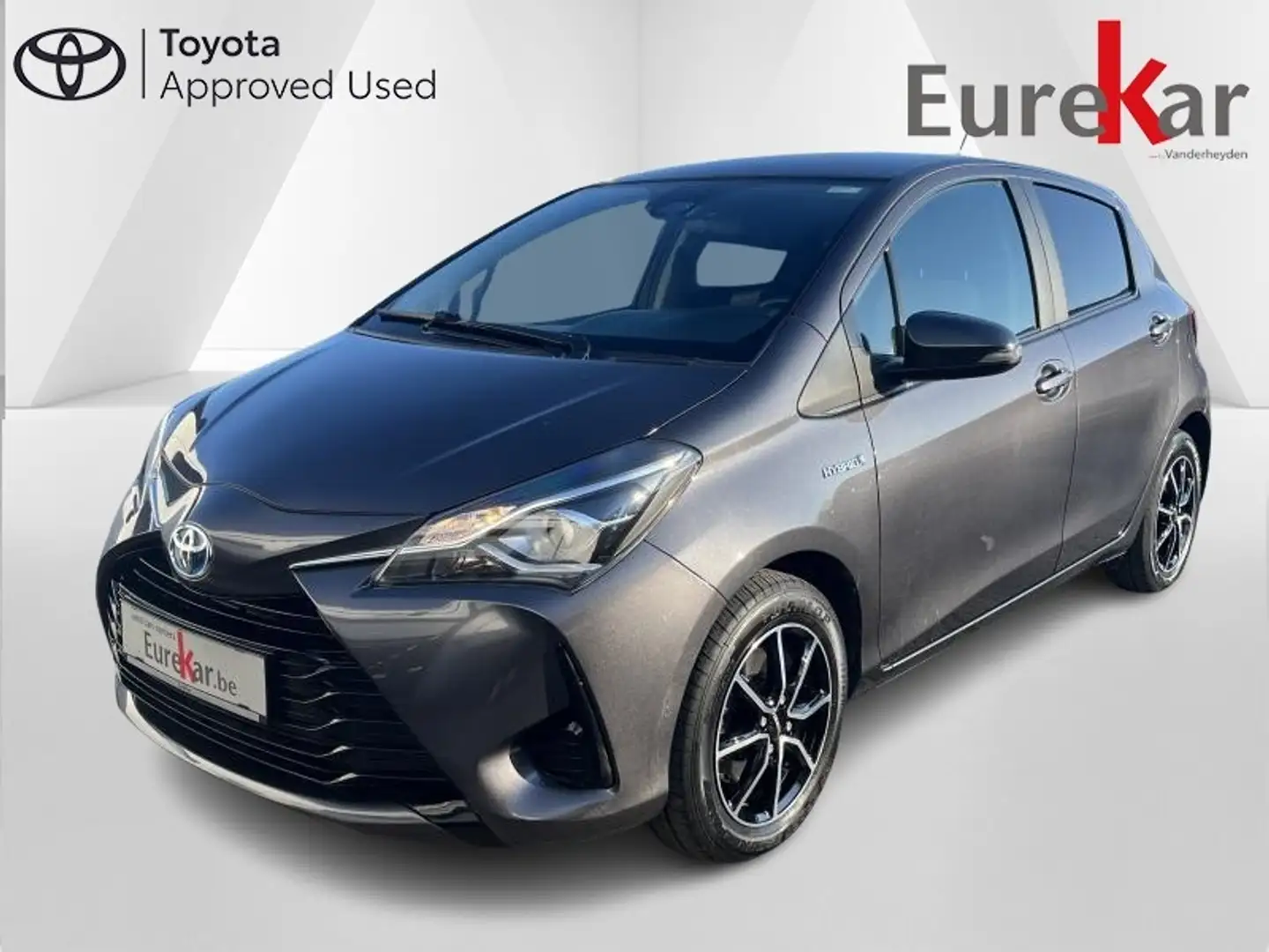 Toyota Yaris 1.5 Hybrid Comfort Grijs - 1