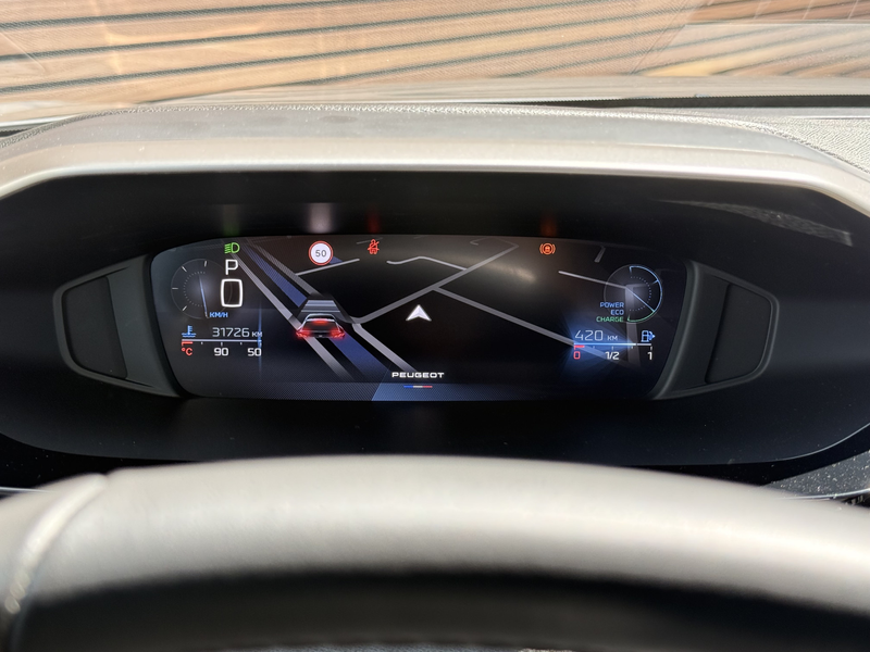 Peugeot 408 1.2 Hybrid 145 e-DCS6 Allure Adapt. Cruise / Camer — photo 22