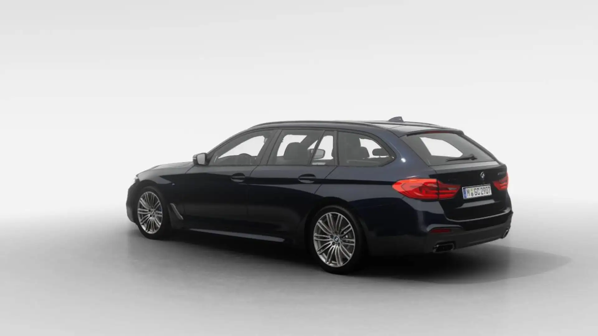 BMW M550 d xDrive Touring Aktivlkg. ACC SpurAss HUD DAB Schwarz - 2