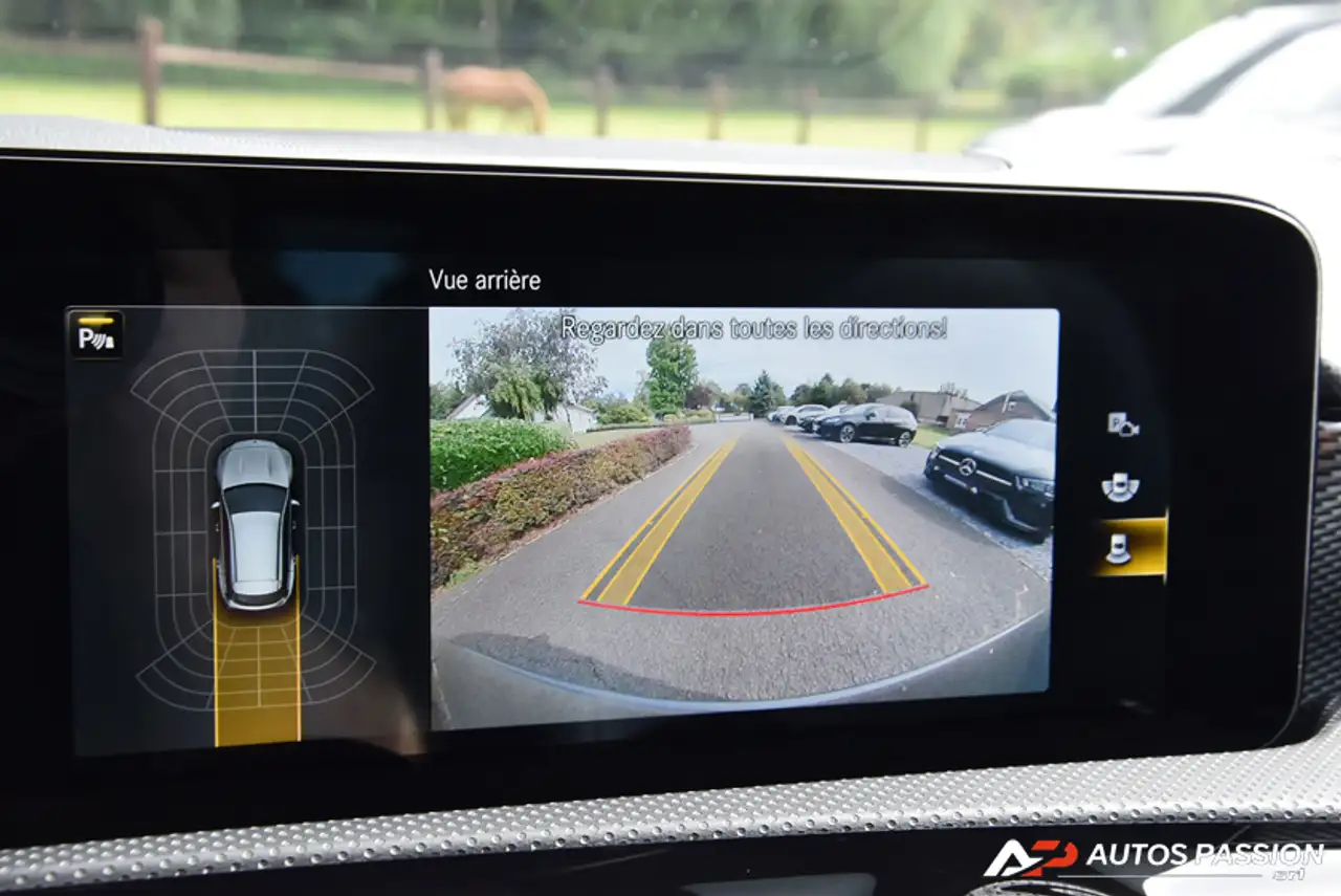 Mercedes-Benz CLA d Business Line Virtual Cockpit Caméra DAB Full LED, миниатюра 29