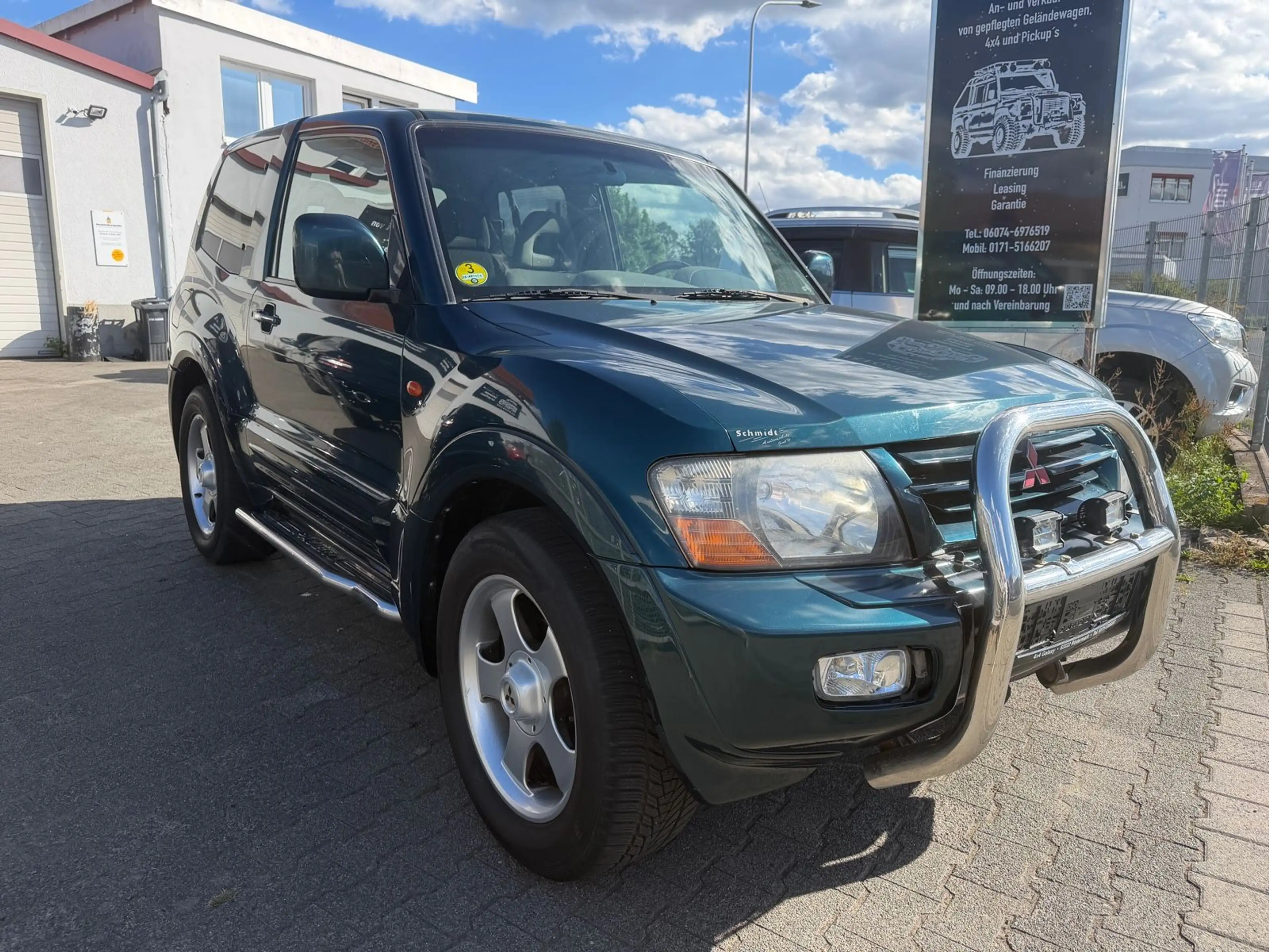 Mitsubishi Pajero 3,2 DI-D Elegance