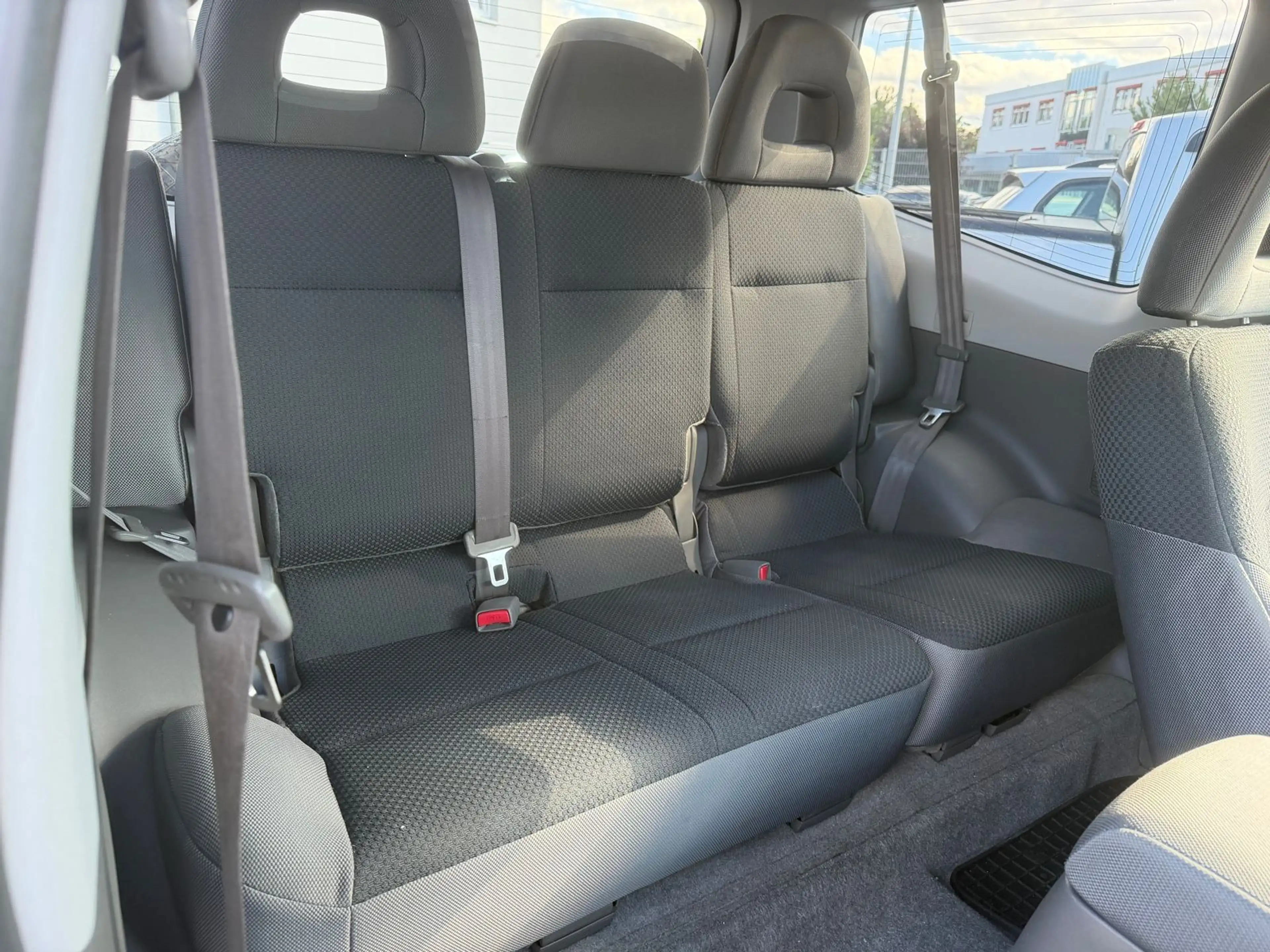 Mitsubishi Pajero 3,2 DI-D Elegance — photo 10