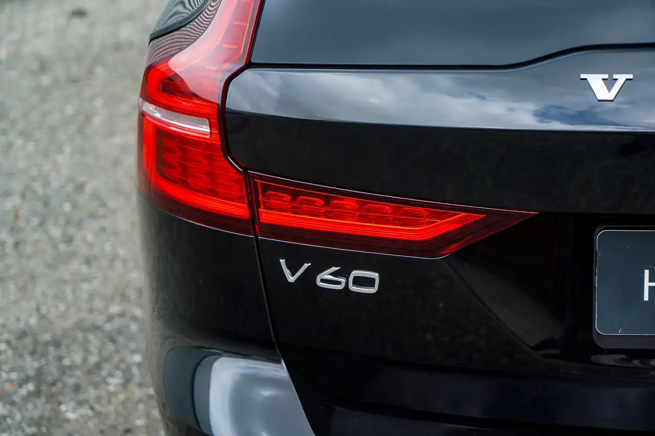 Volvo V60 2026 — фото 8