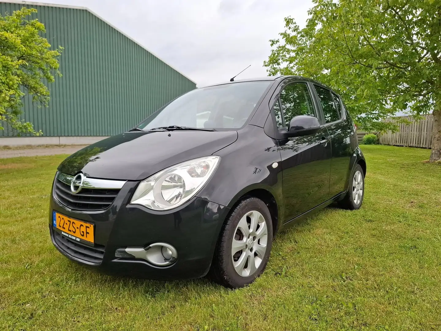Opel Agila 1.2 Enjoy Czarny - 1