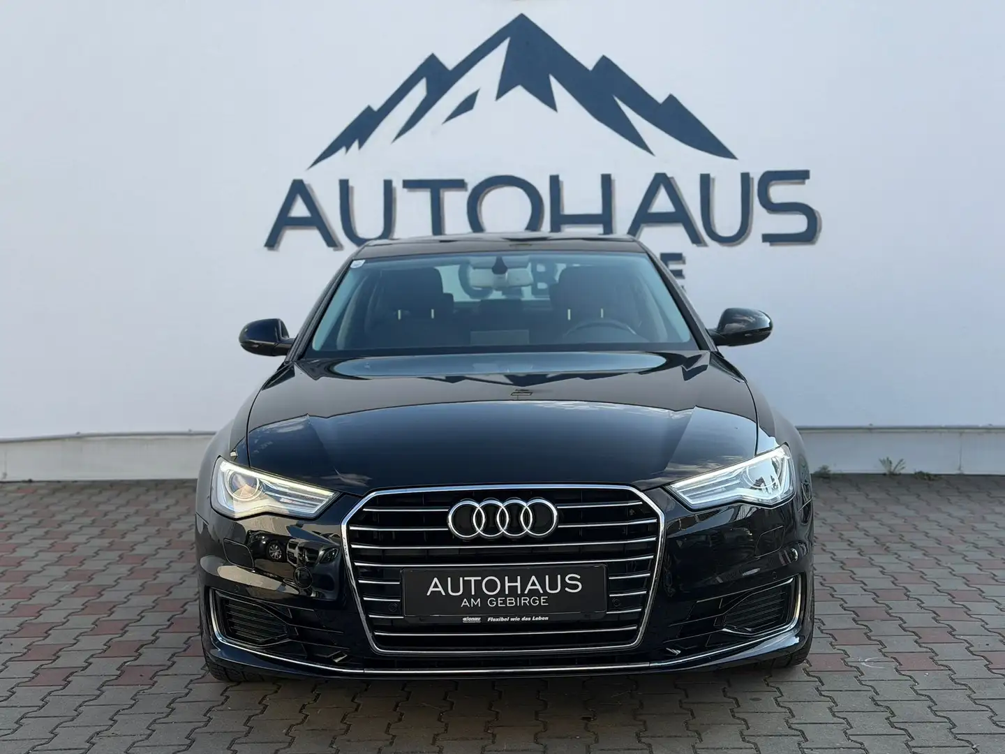 Audi A6 2.0 TDI ultra Schwarz - 1