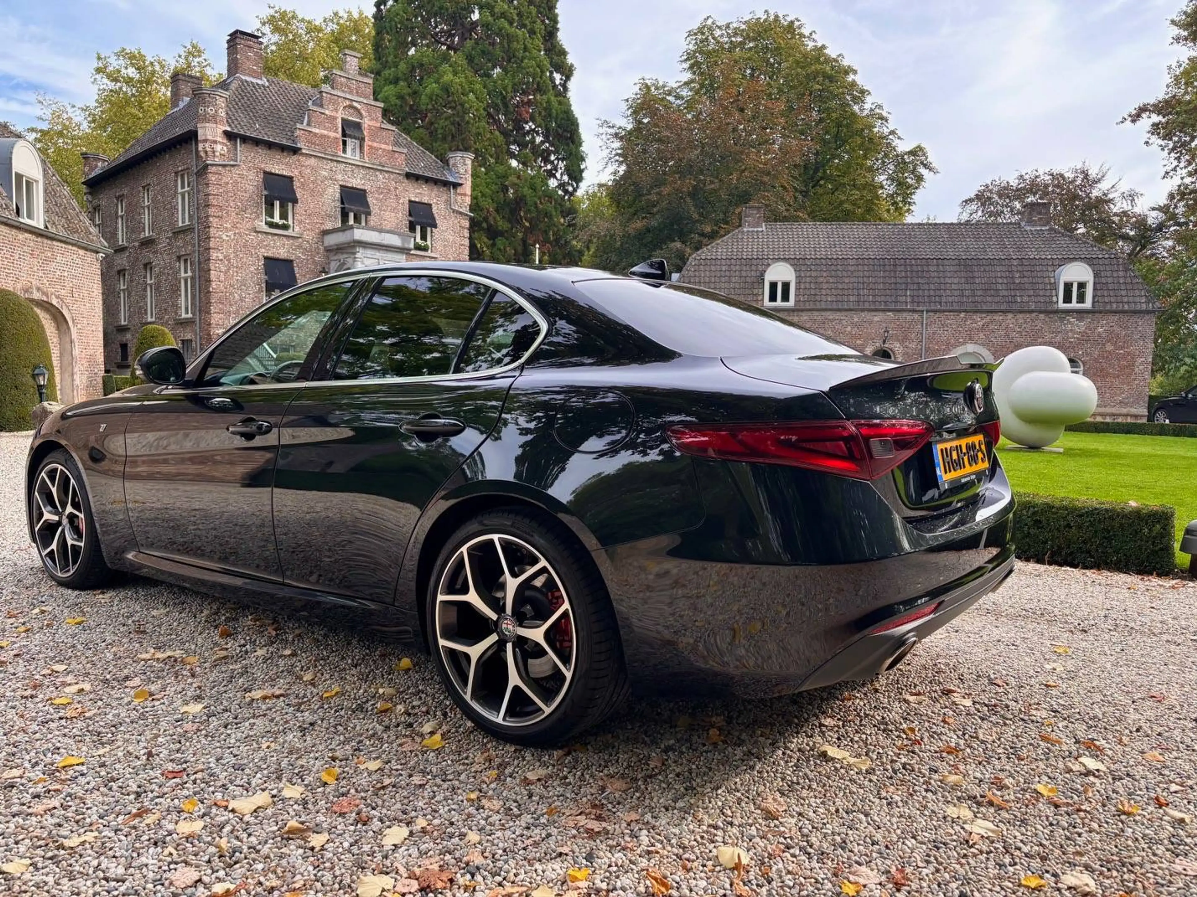Alfa Romeo Giulia 2.0T TI — photo 4