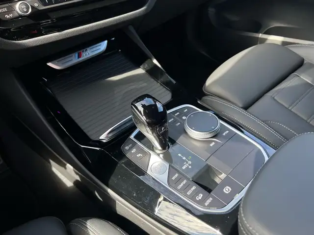 BMW X3 M view 13