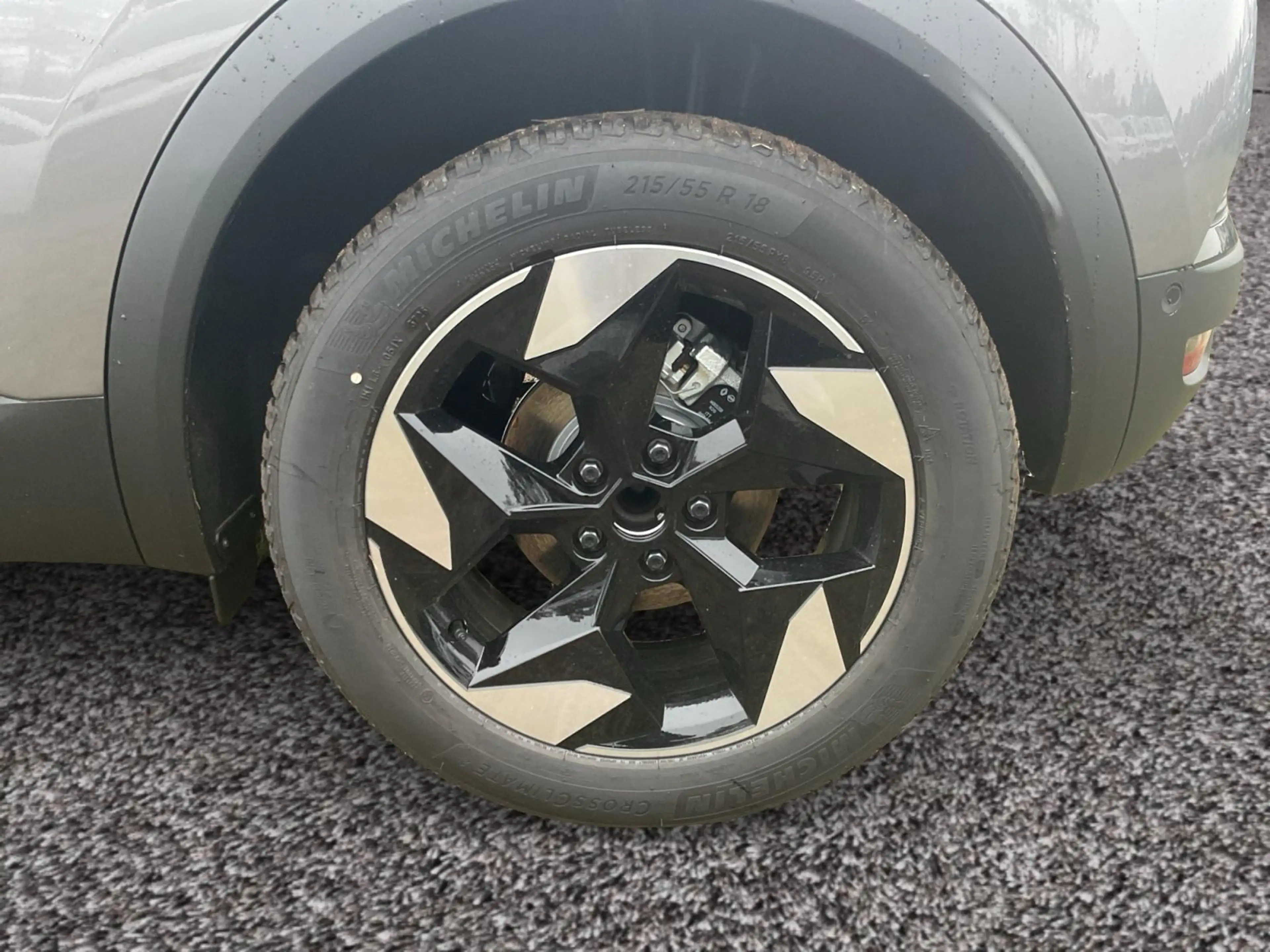 Renault Captur Techno Full Hybrid E-Tech 160 — photo 13