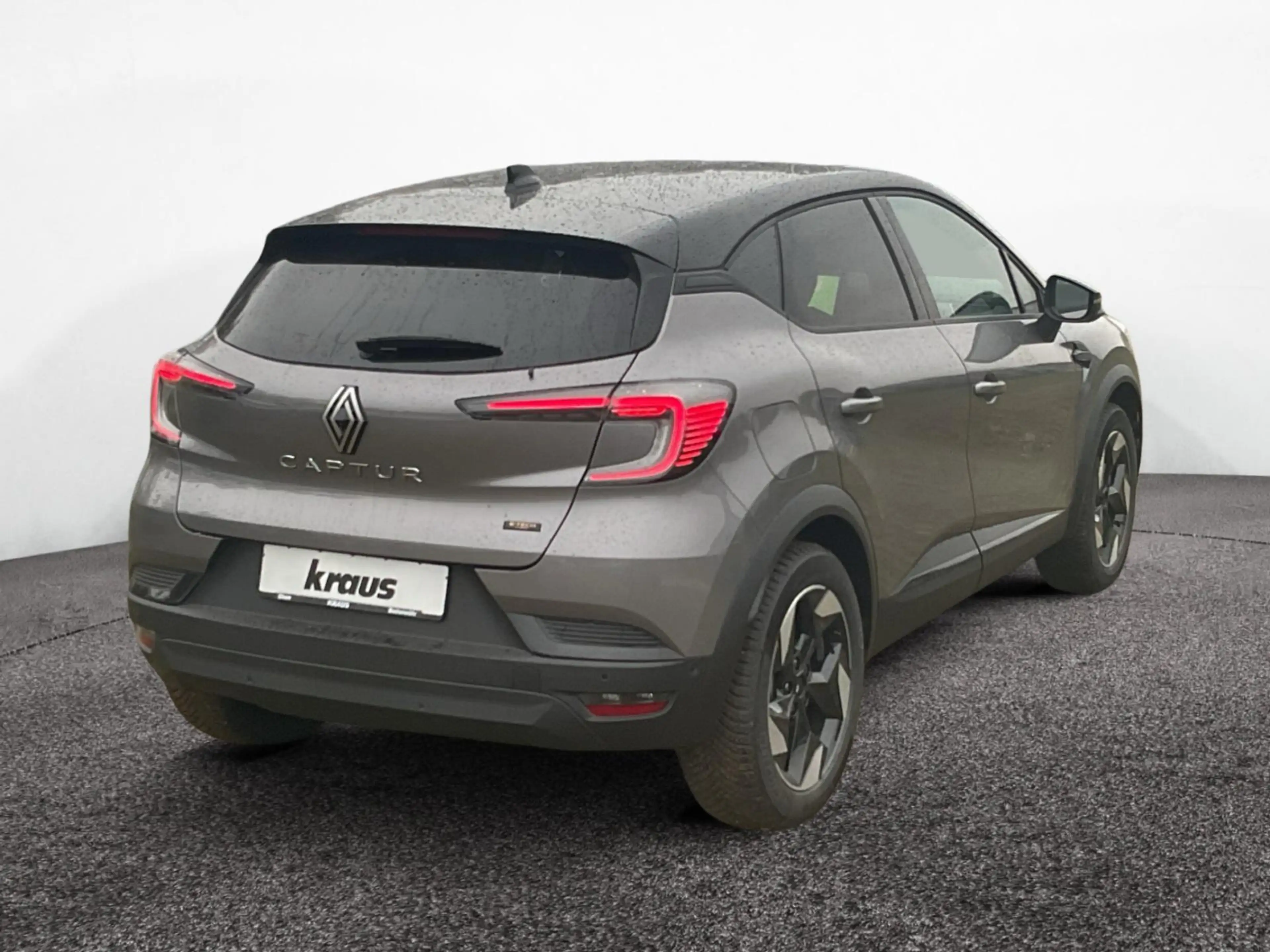Renault Captur Techno Full Hybrid E-Tech 160 — photo 6