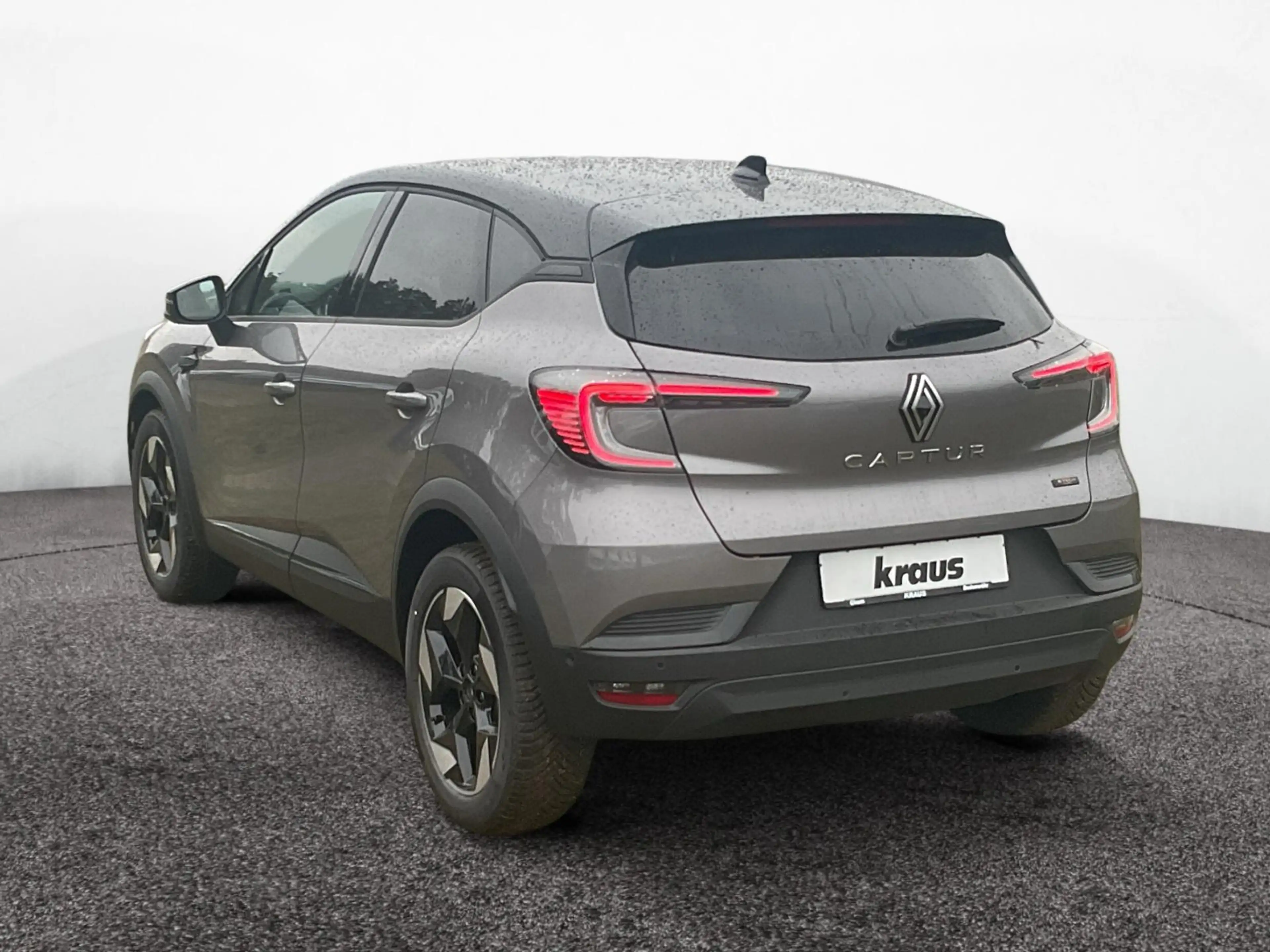 Renault Captur Techno Full Hybrid E-Tech 160 — photo 4