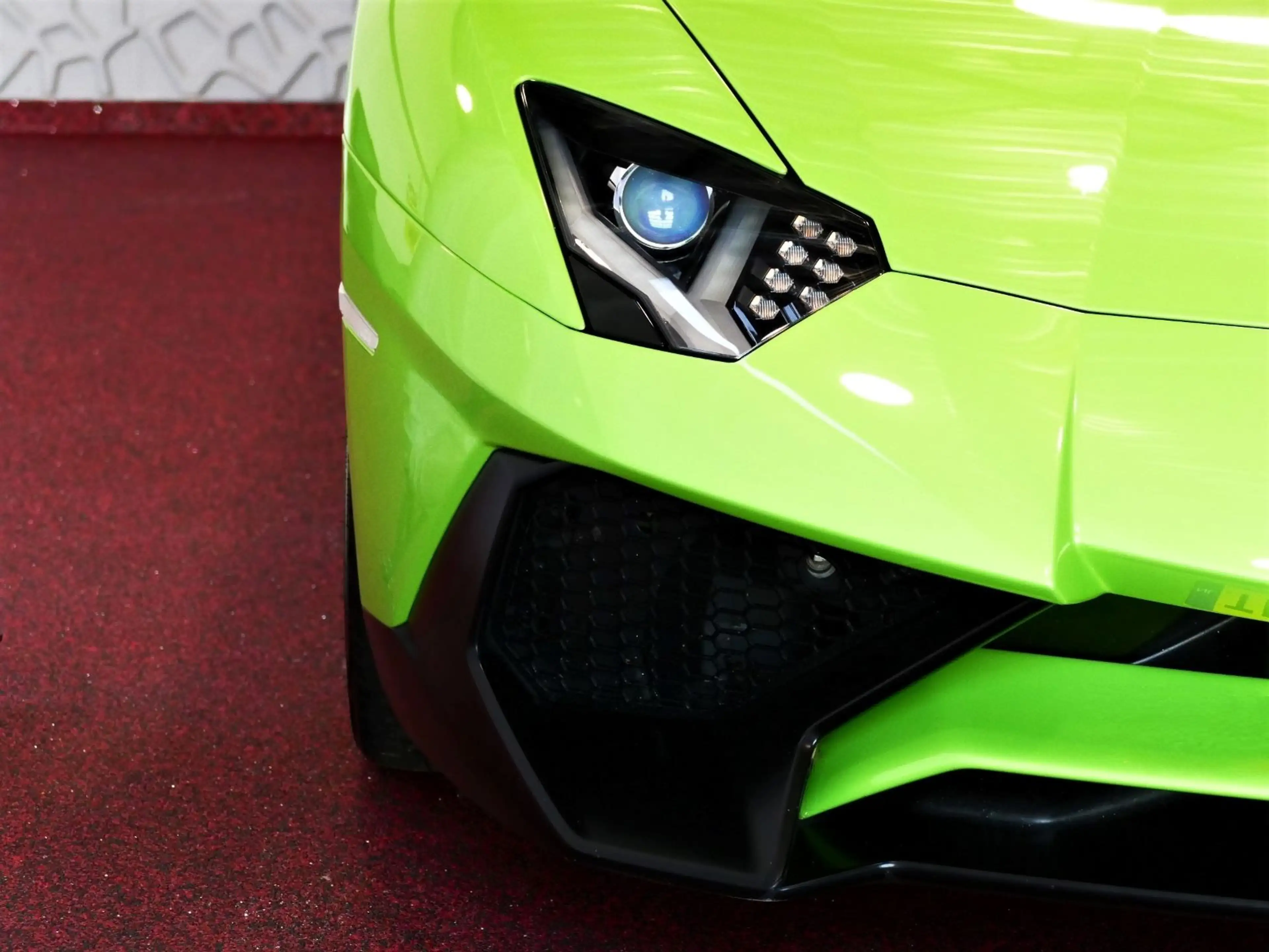Lamborghini Aventador 6.5 V12 LP750-4 SV SUPERVELOCE VERDE ITHACA INKL. — photo 26