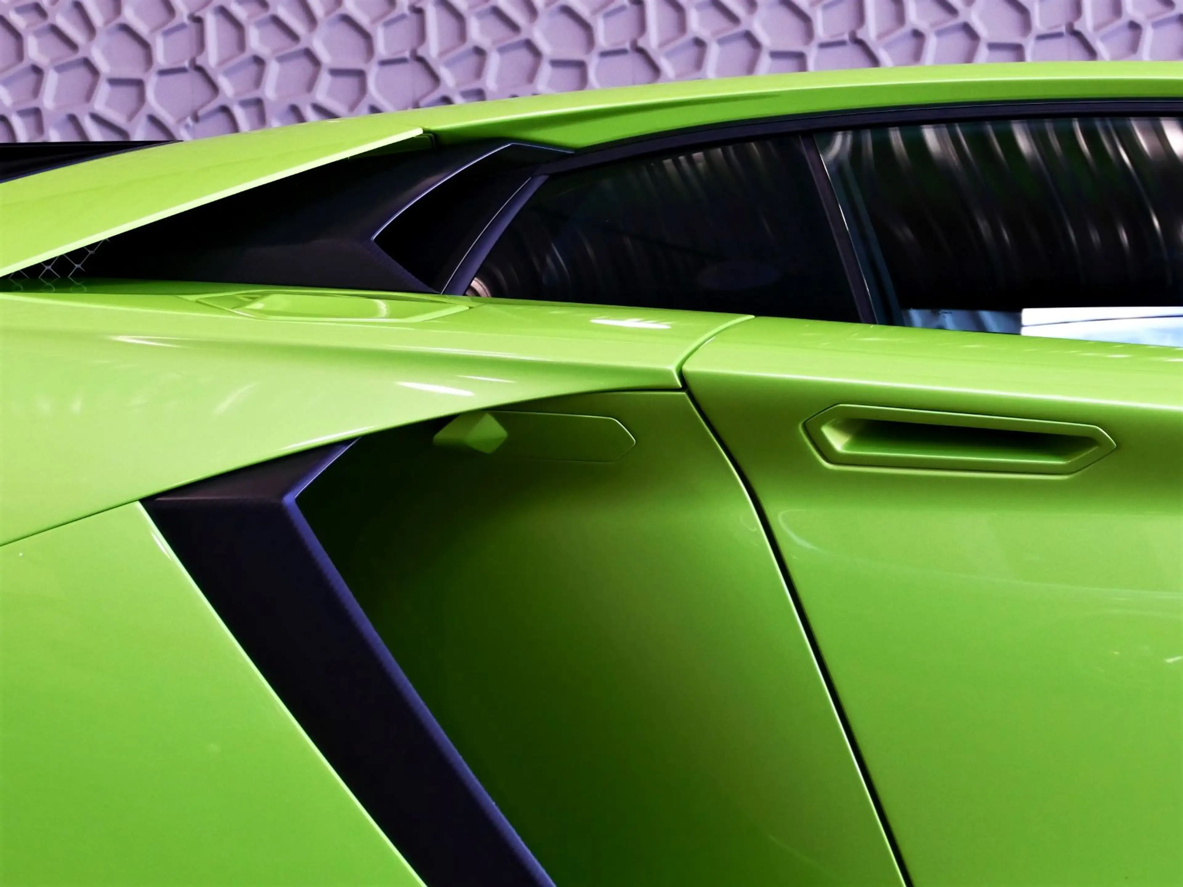 Lamborghini Aventador 6.5 V12 LP750-4 SV SUPERVELOCE VERDE ITHACA INKL. — photo 46