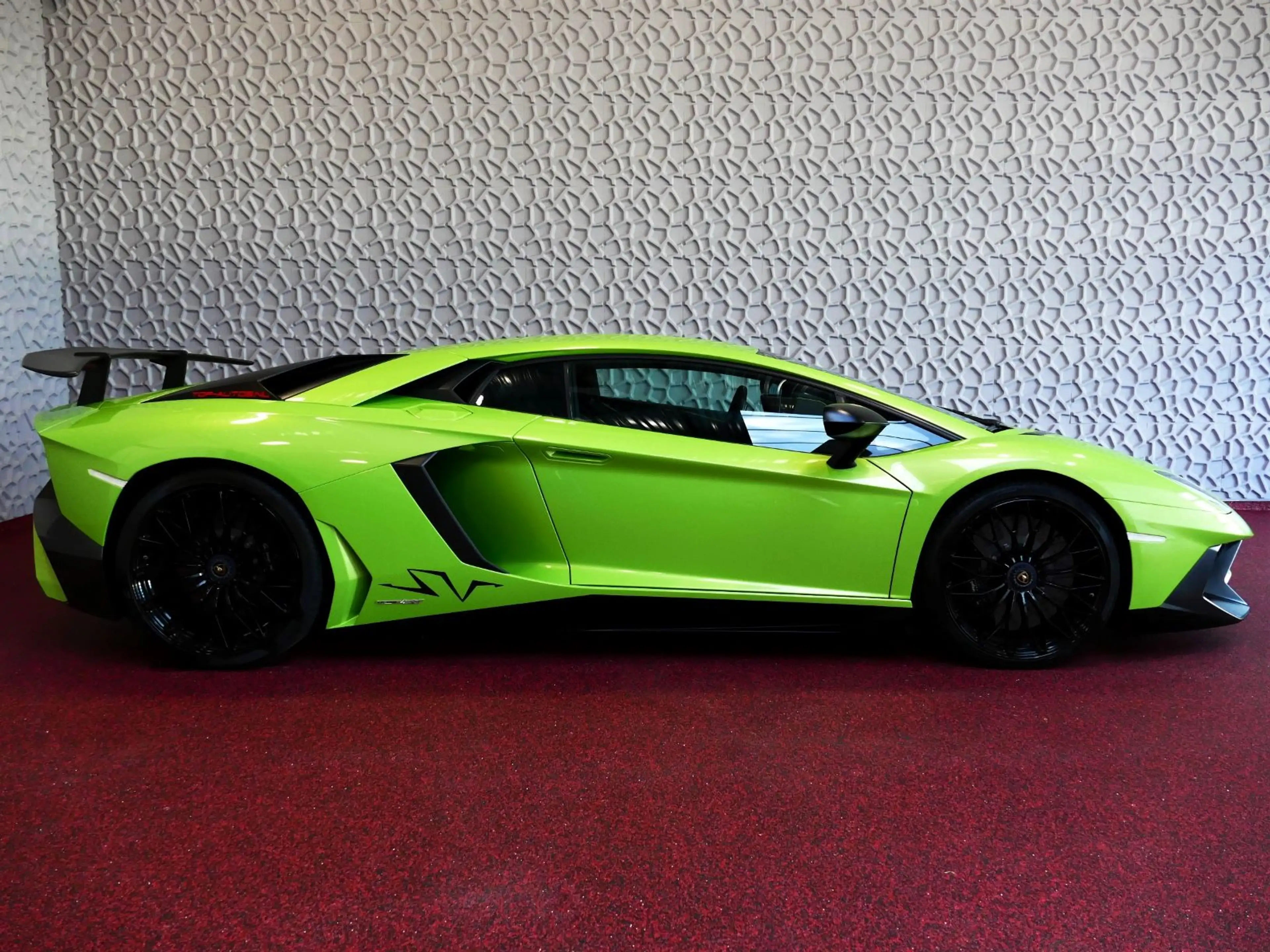 Lamborghini Aventador 6.5 V12 LP750-4 SV SUPERVELOCE VERDE ITHACA INKL. — photo 33