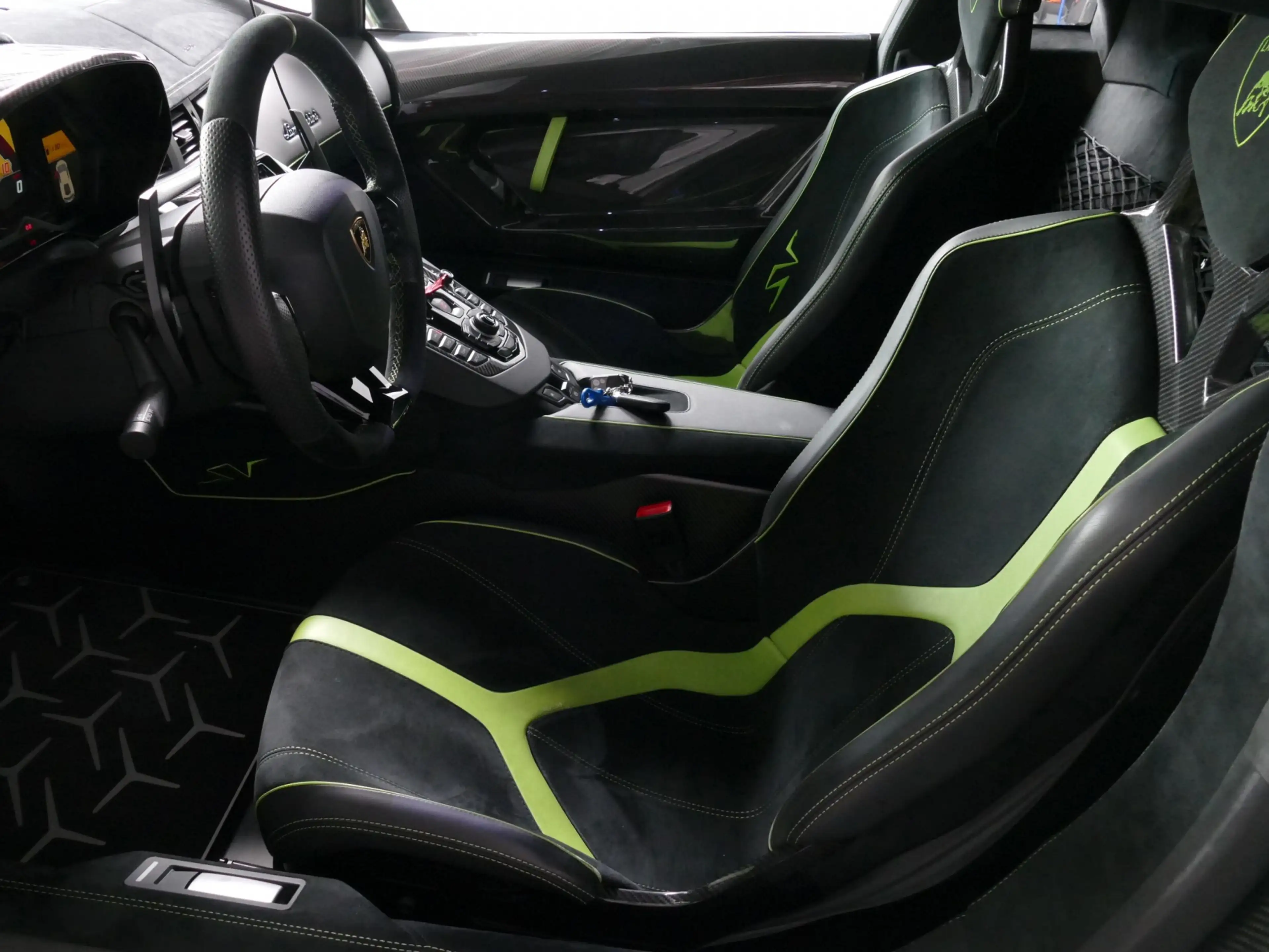 Lamborghini Aventador 6.5 V12 LP750-4 SV SUPERVELOCE VERDE ITHACA INKL. — photo 6