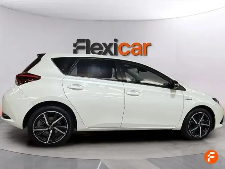 Toyota Auris 2018, foto 9