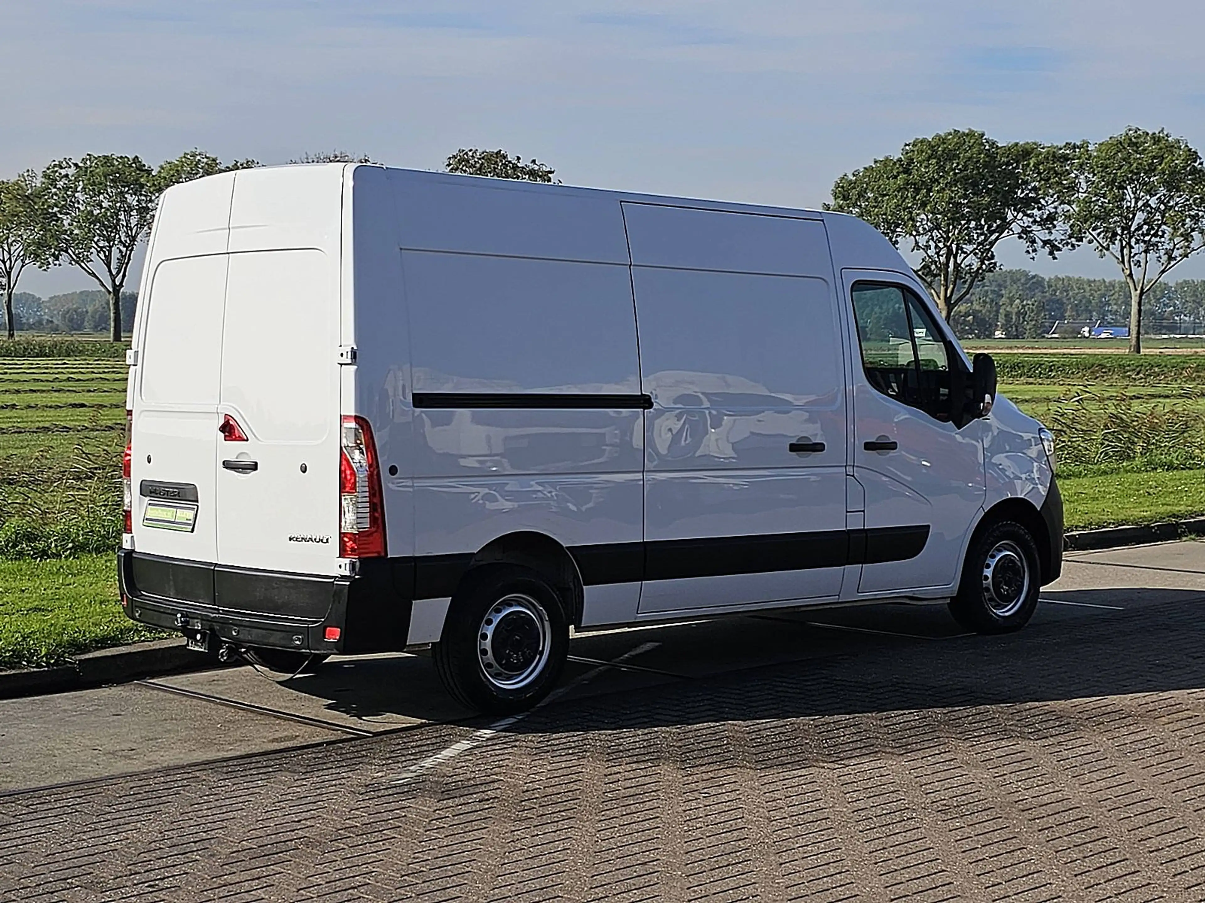 Renault Master 2.3 L2H2 Navi Euro6 AC! — photo 3
