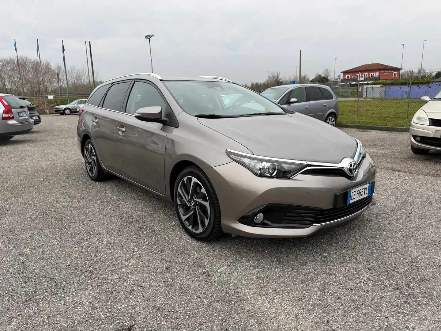 Toyota Auris Auris Sports Touring 1.6 d-4d Grigio - 2