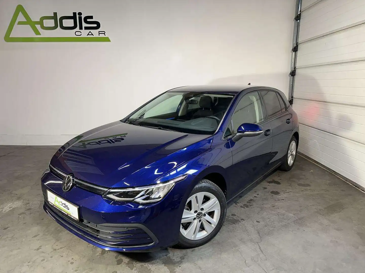 Volkswagen Golf VIII 2.0 TDI 115 LIFE GPS VIRTUAL COCKPIT Bleu - 1