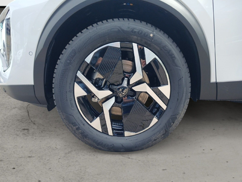 Peugeot e-2008 E-2008 GT Elektro 156 3-Phasig Alcantara — photo 10